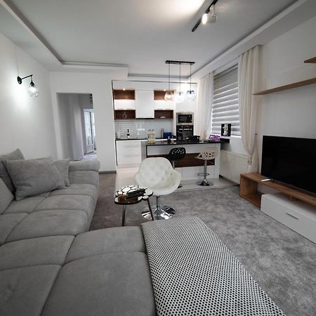 Апартаменты Jelenar Нови-Сад Экстерьер фото